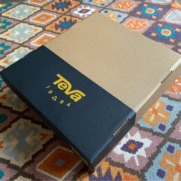 Teva Men’s Geotrecca Black Dark Grey Boots Size 9 Waterproof NEW - Picture 12 of 13